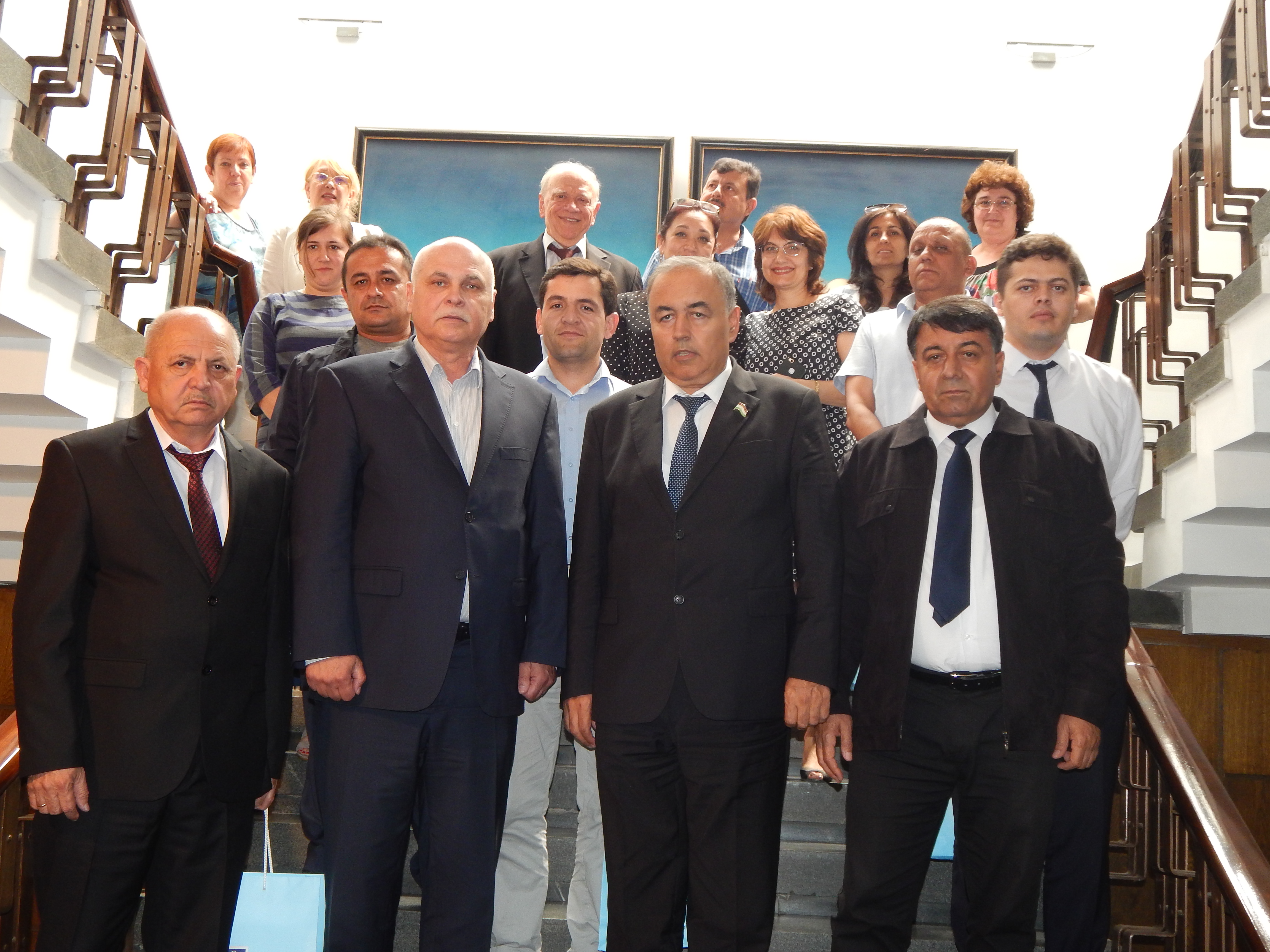 Tajikistan studies Bulgarian experience in the field of VET
